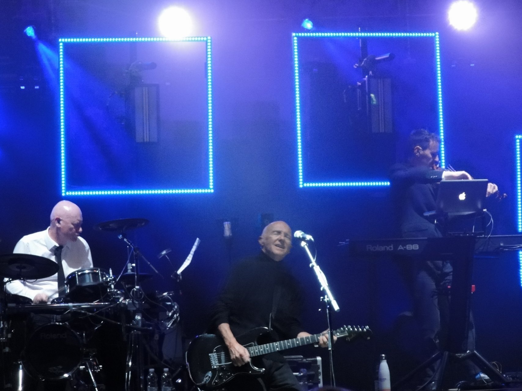 15_MidgeUre_at_the_RAH_2023.JPG